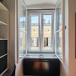 Loft Bed With Free Parking, 2 Bikes! Self Check In, Wi-fi, Ac