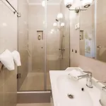 Apartmán Loft Bed With Free Parking, 2 Bikes! Self Check In, Wi-fi, Ac *