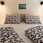 Loft Bed With Free Parking, 2 Bikes! Self Check In, Wi-fi, Ac * Pula