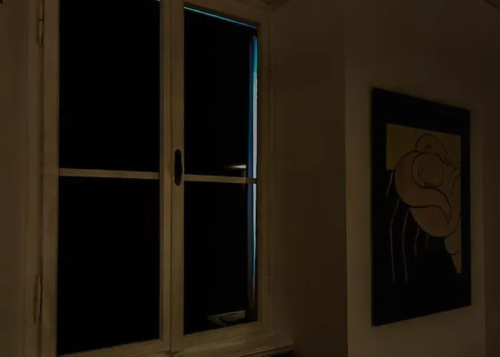 Апартаменты Loft Bed With Free Parking, 2 Bikes! Self Check In, Wi-fi, Ac *